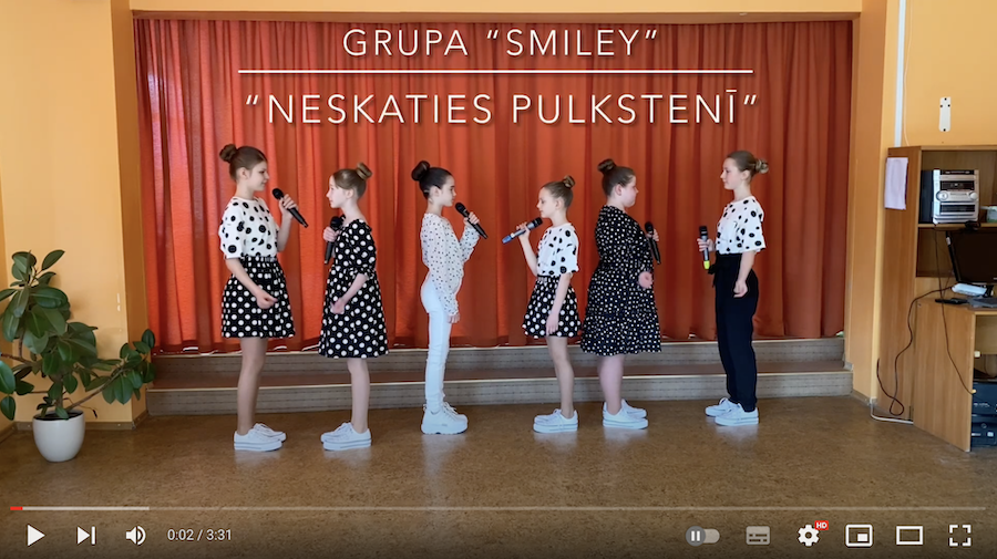 Neskaties pulkstenī