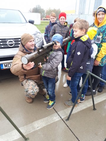 Zēnu kora un zvanu ansambļa dalībnieku ekskursija